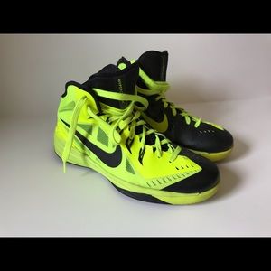 Nike HYPERDUNK SZ 6